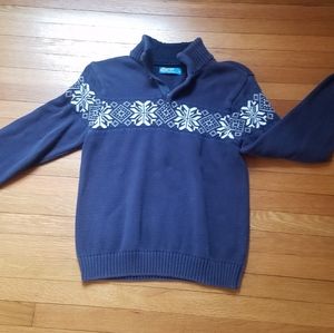 82 Zero cotton sweater. Winter, snowflake print.